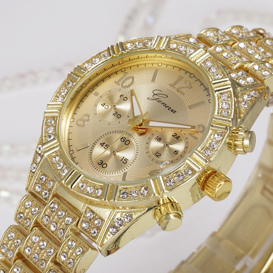 Rose Gold Crystal Iced-Out Quartz Watch